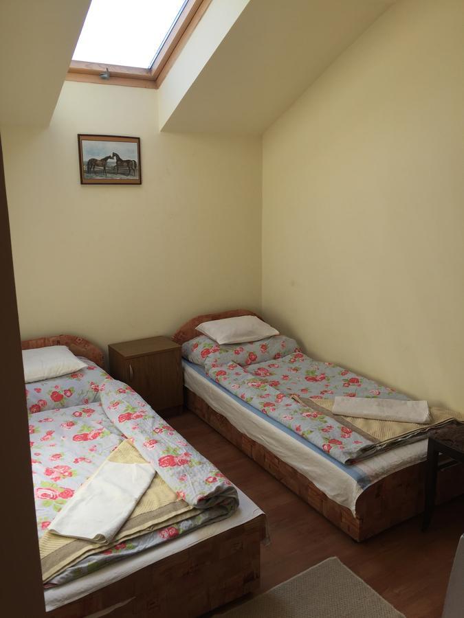 Villa Negra Motel Berzence Esterno foto